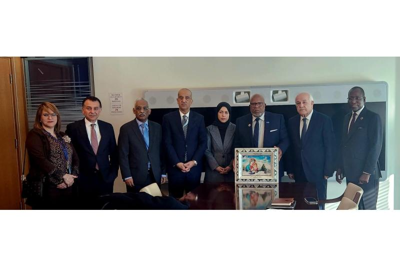 المندوب الدائم لدولة قطر لدى الأمم المتحدة تجري مشاورات مع رئيس الدورة الـ78 للجمعية العامة